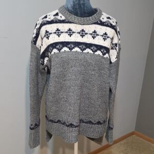 LOFT Gray and Navy Wool Blend Oversized Crewneck Sweater - S